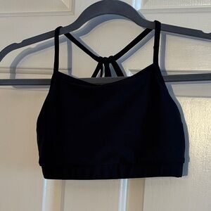 Black Strappy Onzie Crop Top